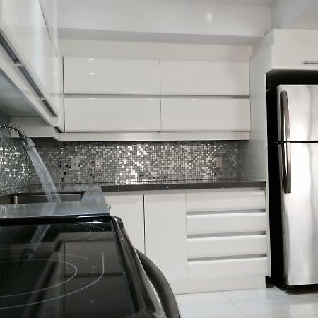 Luxury Two Story Villa Unit A Laval Ngoại thất bức ảnh